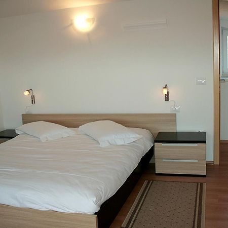 Fineda Grande Apartments 포레치 외부 사진