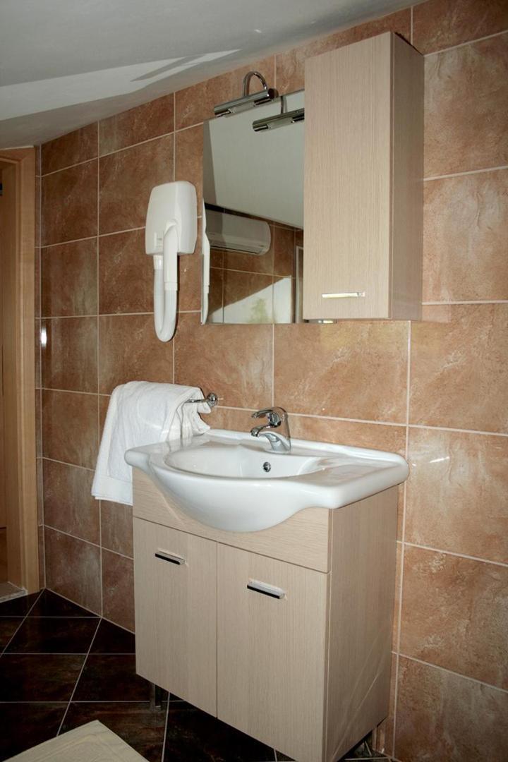 Fineda Grande Apartments 포레치 외부 사진